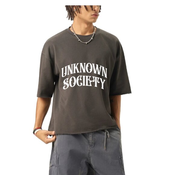 Boxy Half-Sleeve Raw-Edge T-Shirt - Picture 1 of 2